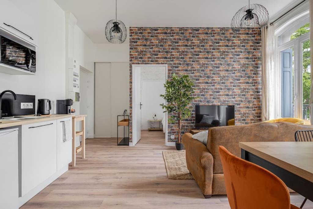 Grand Appartement «  City » Spacieux Et Moderne Vila Velha Exterior foto
