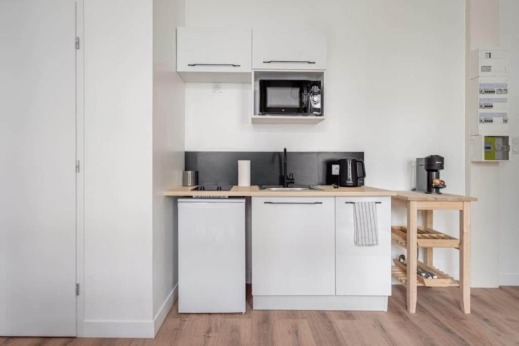 Grand Appartement «  City » Spacieux Et Moderne Vila Velha Exterior foto